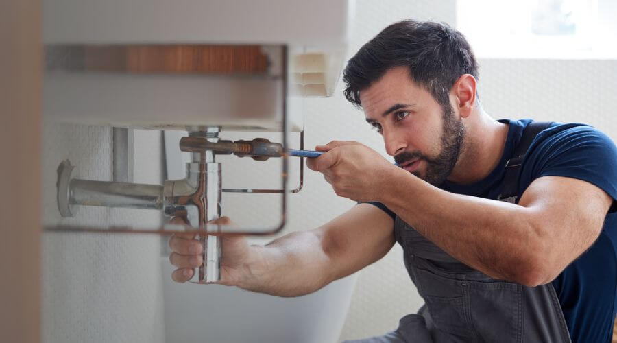 Sink pipe leak repair in Delight, AR